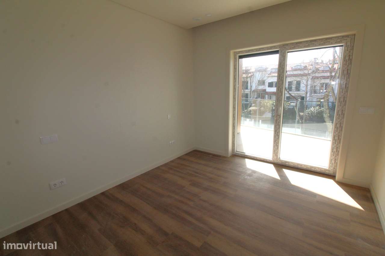 Luxuoso T3 Duplex em Viseu-13