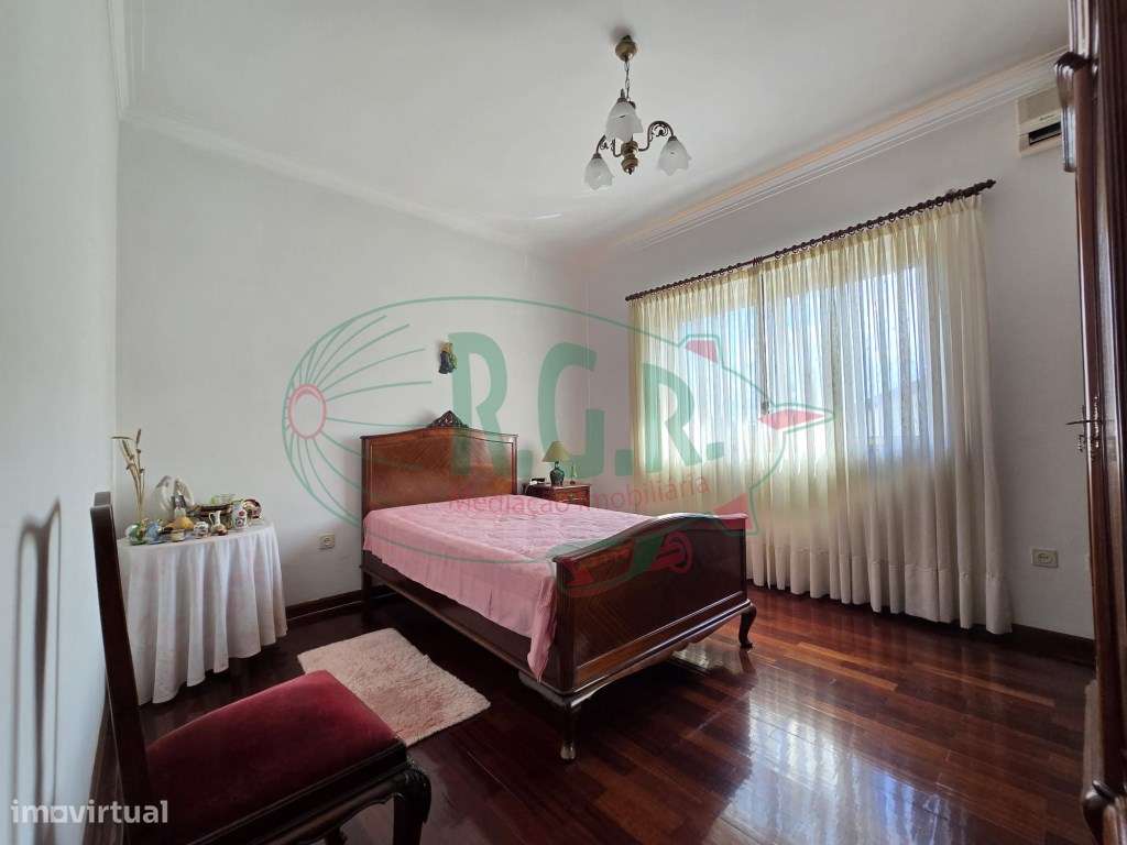 MORADIA T3 | 4 FRENTES | SÃO COSME-28