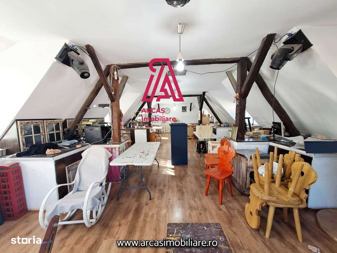 OCAZIE-Casă saseasca de vânzare în Cisnădioara, Sibiu!-14