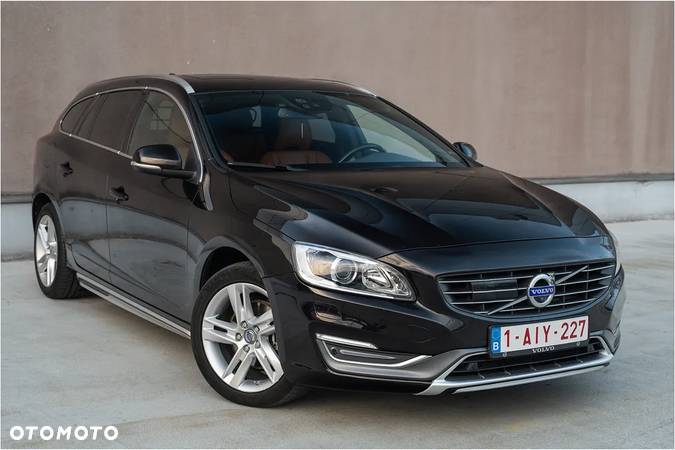 Volvo V60 D4 Geartronic Summum - 11