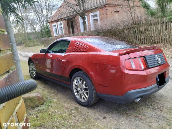 Ford Mustang 3.7 V6 - 6