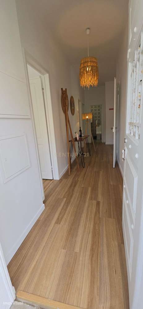 Casa de Hostel Renovada na Costa da Caparica, Almada-13
