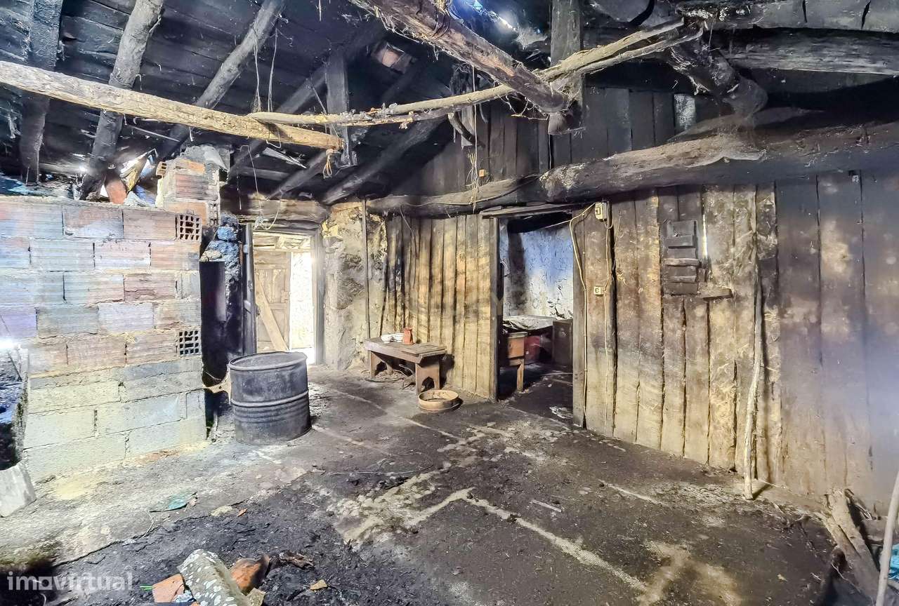 Ruina para Renovar em Calvão, Chaves - Oportunidade Única-10