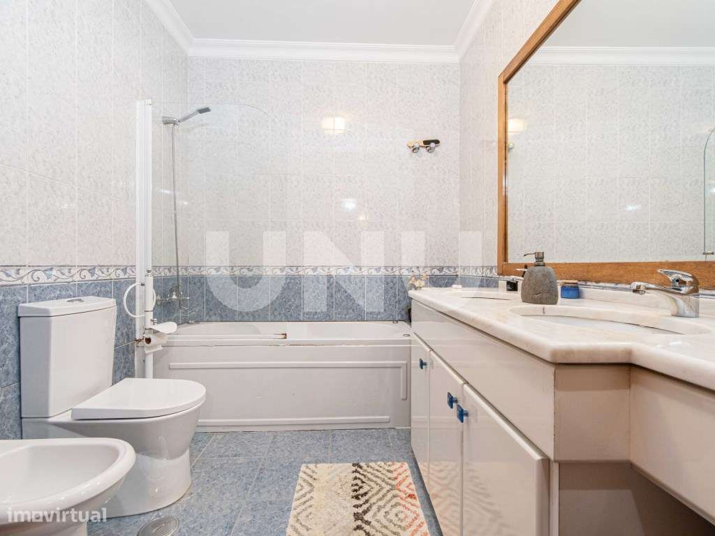 Moradia T4 na Castanheira do Ribatejo, Vila Franca de Xira!-24