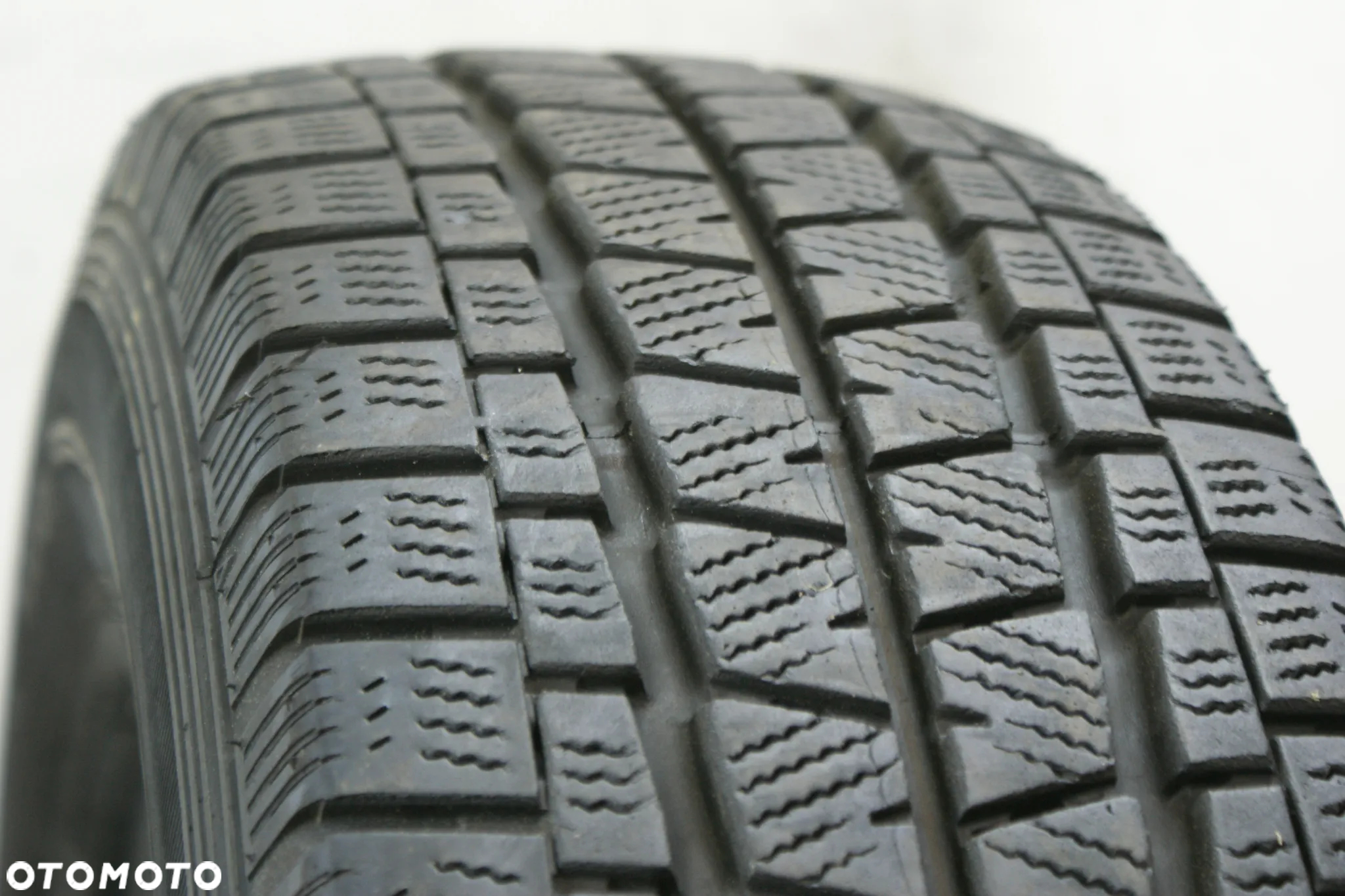 zimowe 205/75R16C FALKEN EUROWINTER VAN01 - 3