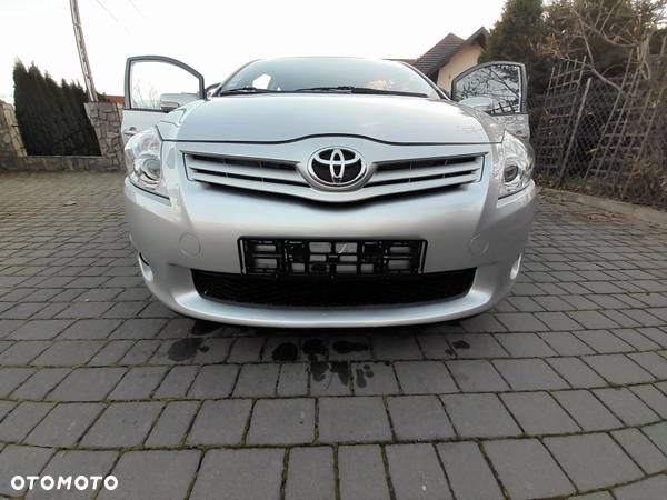 Toyota Auris 1.4 D-4D - 9