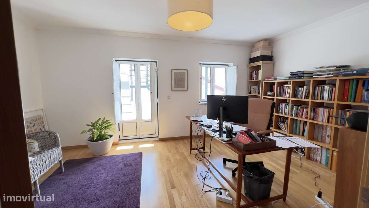 Apartamento T6 Duplex junto à Gulbenkian-27