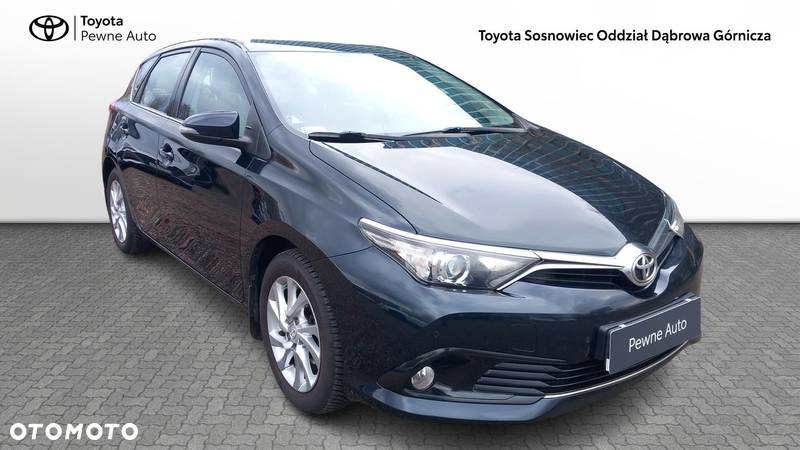 Toyota Auris - 10