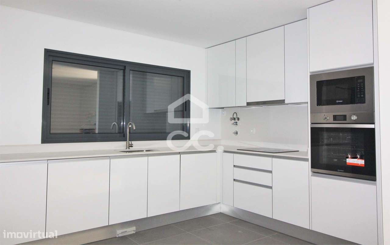 T2 (3 assoalhadas) em Santa Marta do Pinhal, Corroios - Grande imagem: 2/7