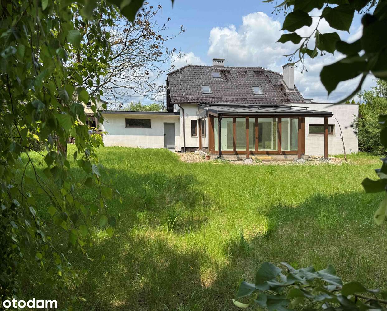 Dom z ogrodem zimowym i domkiem dla gości - Pełny obrazek: 4/20