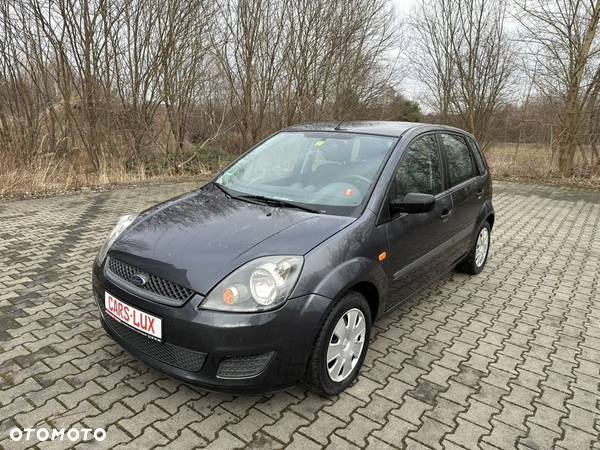 Ford Fiesta 1.4 Ambiente - 2