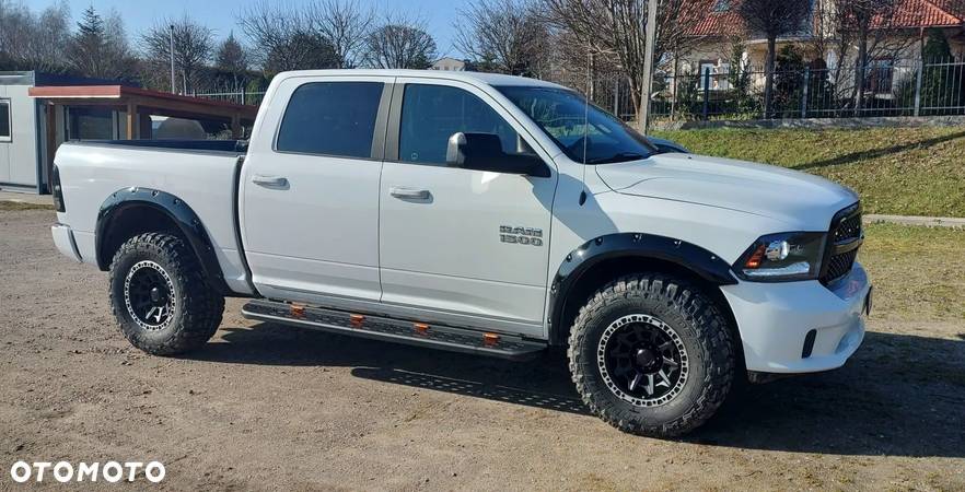 Dodge RAM 1500 5.7 4x4 - 4