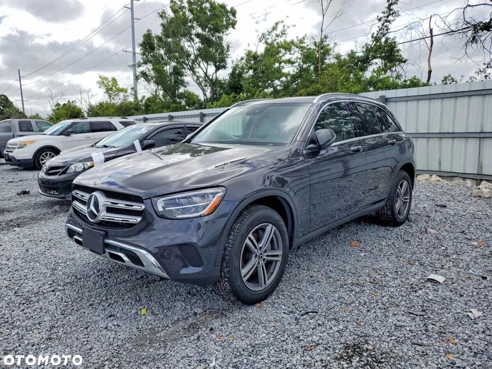 Mercedes-Benz GLC I (2015-2022) 300 4Matic 9G-TRONIC 2021