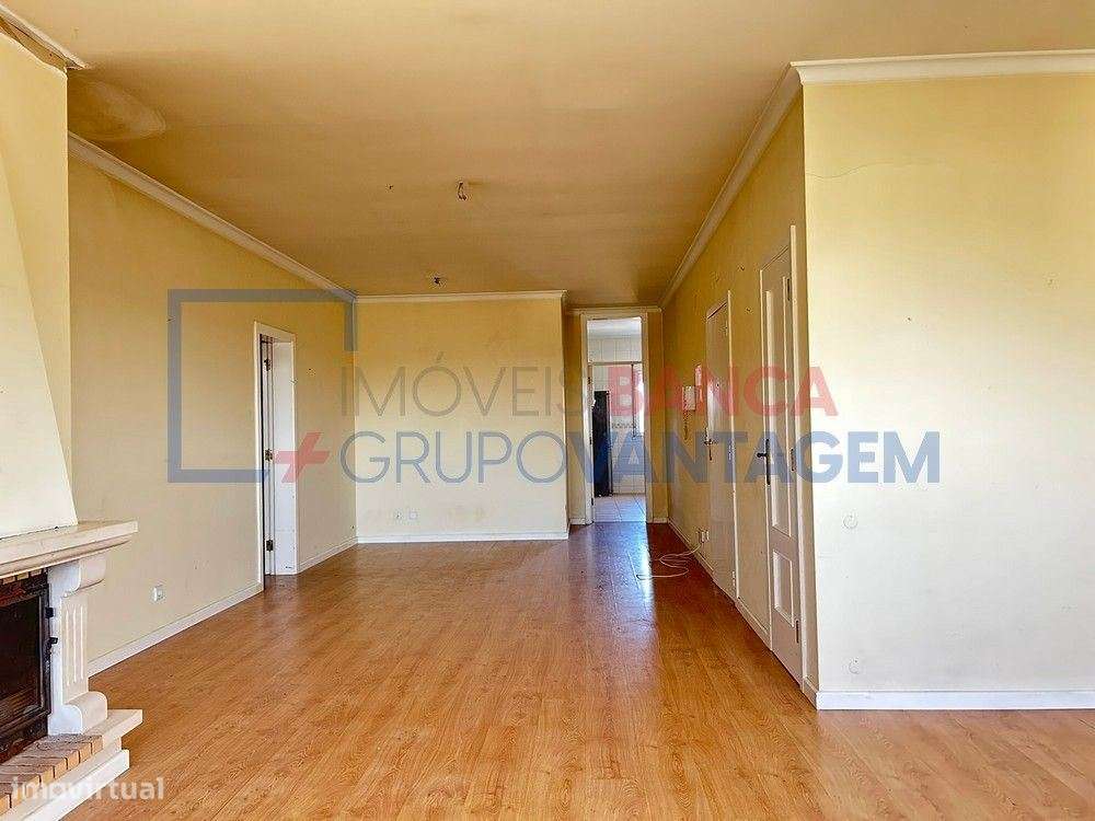 APARTAMENTO T2 NO  BONSUCESSO-ARADAS - Grande imagem: 3/28