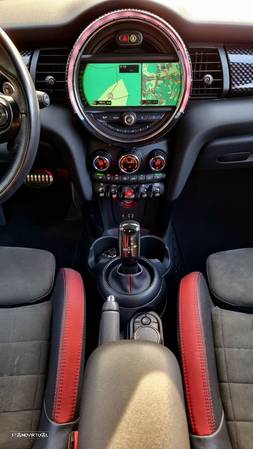 MINI John Cooper Works Auto Desportiva - 14