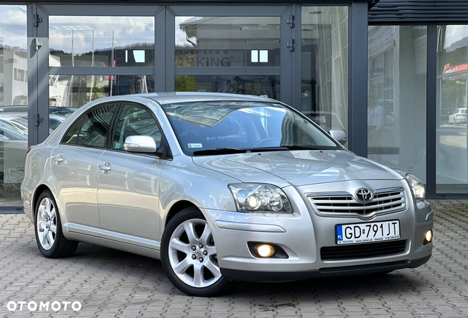 Toyota Avensis 2.0 VVT-i Sol plus Premium - 1