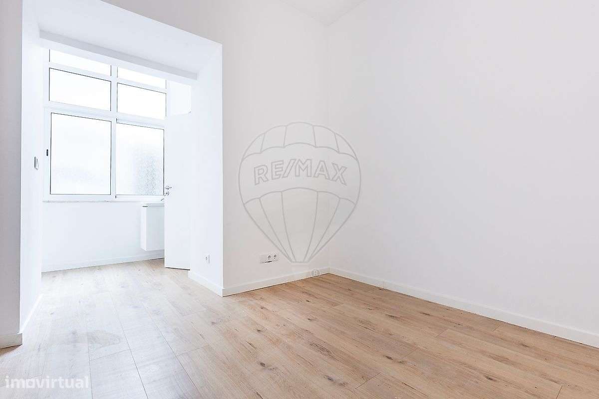 Apartamento T1 para arrendamento - Grande imagem: 2/11