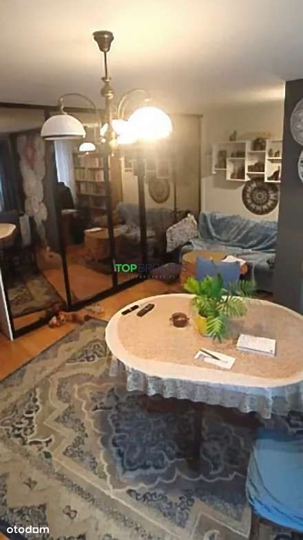 Zadbane 3 pokoje z oddzielną kuchnią-1