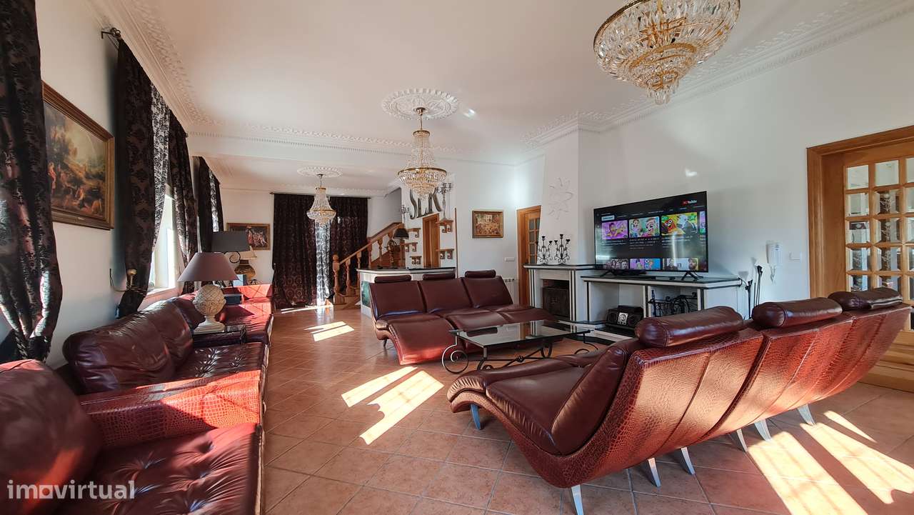 Residência de 9 Quartos em Villa de Luxo 5 Estrelas, Clinica / Sede. - Grande imagem: 2/60