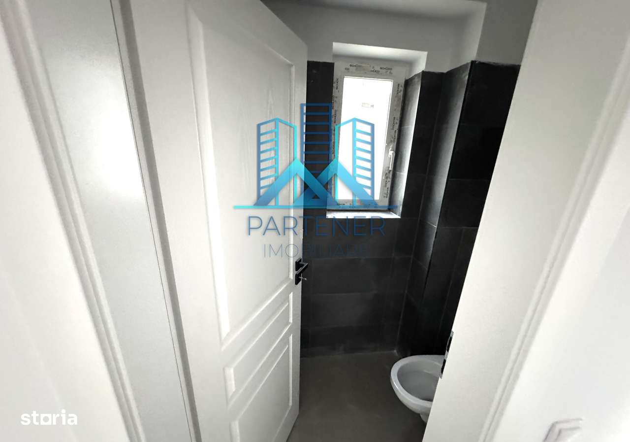 Comision 0!SCARA INTERIOARA!TERASA!PENTHOUSE 4 camere,Pacurari- Rediu-7