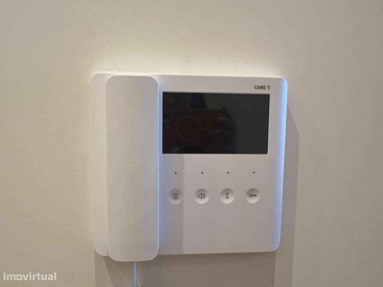 T0 luxuoso, mobilado e equipado, no centro-21