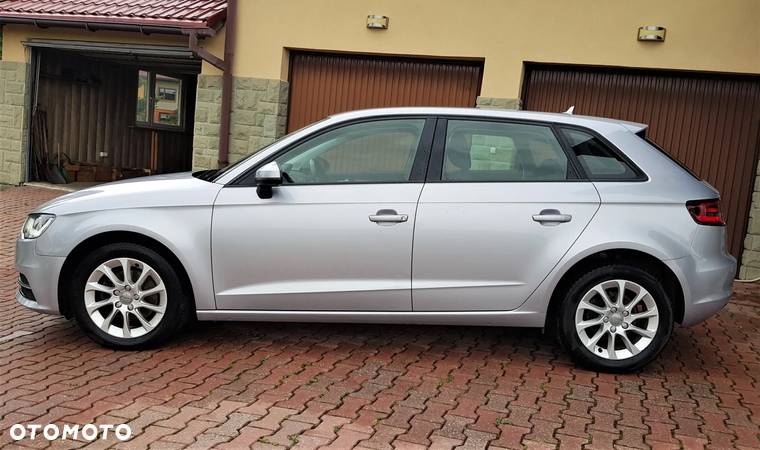 Audi A3 1.6 TDI Sportback - 17