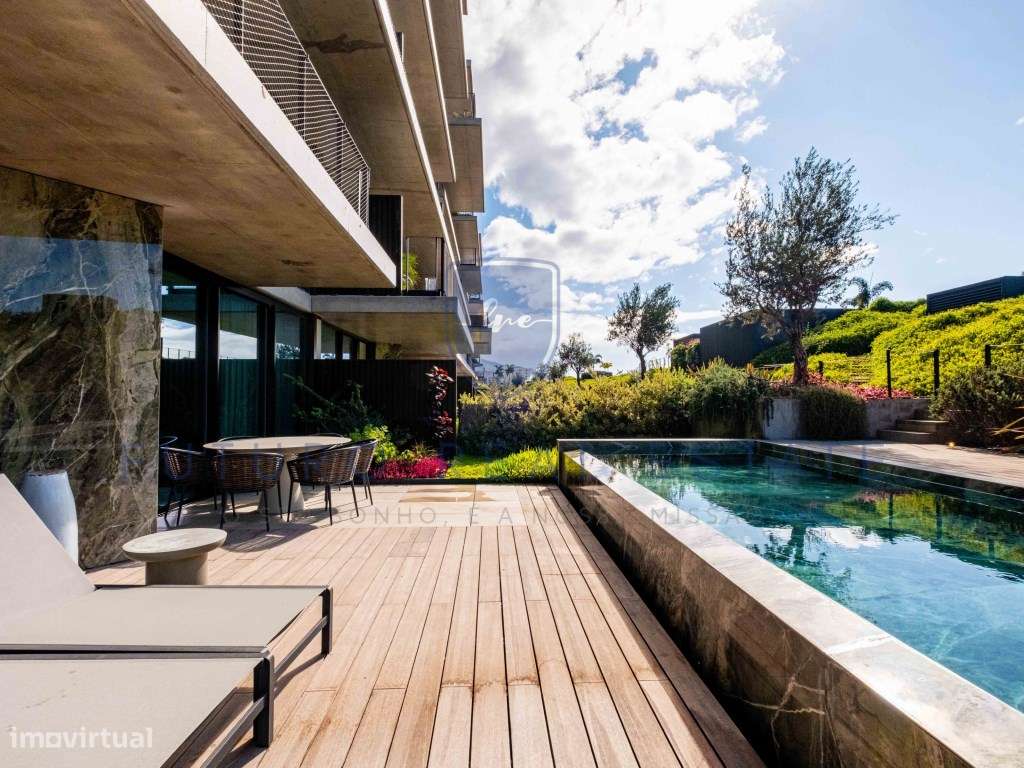 APARTAMENTO T2 | ESTRADA MONUMENTAL | FUNCHAL - Grande imagem: 1/52