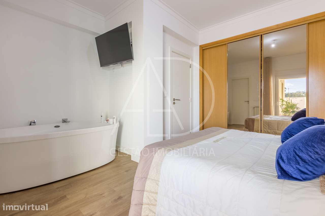 Moradia Isolada T3+ 2 a 5 minutos da Baia do Seixal-18