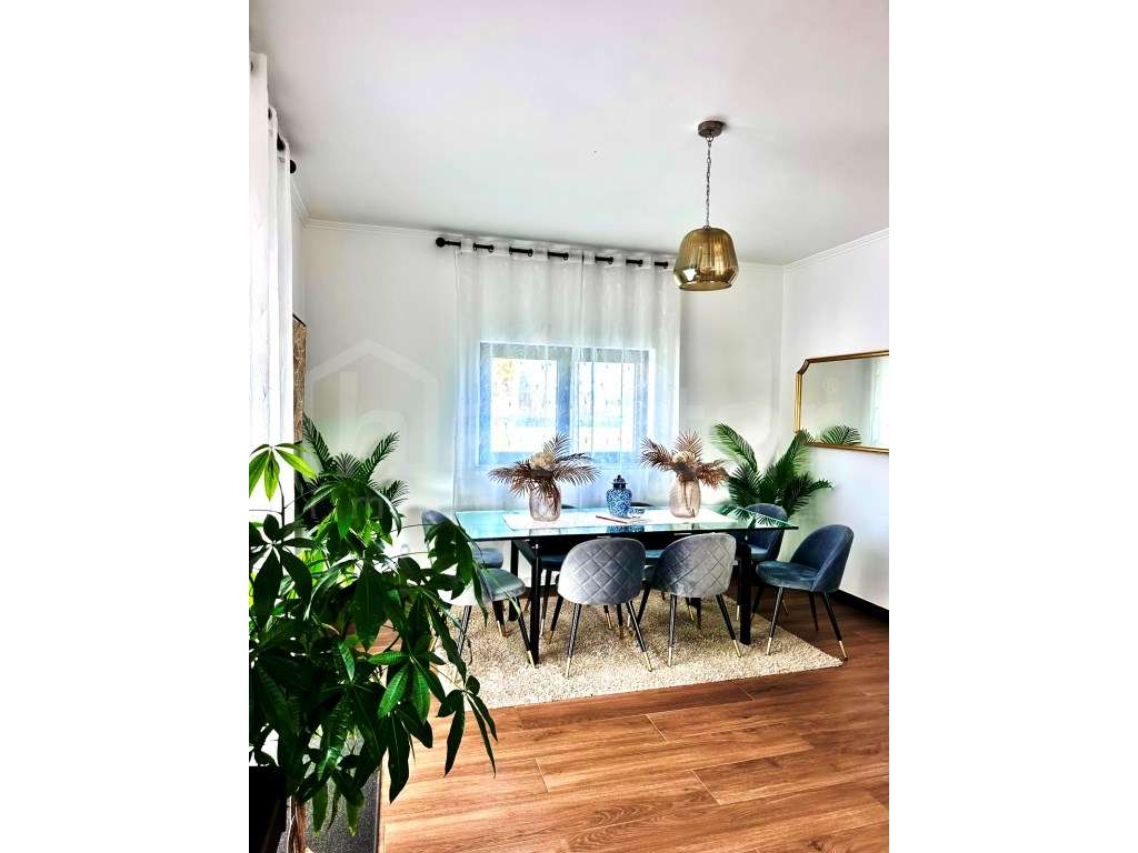 Moradia isolada em lote de 1.000 m² | Duas construções independente... - Grande imagem: 4/8