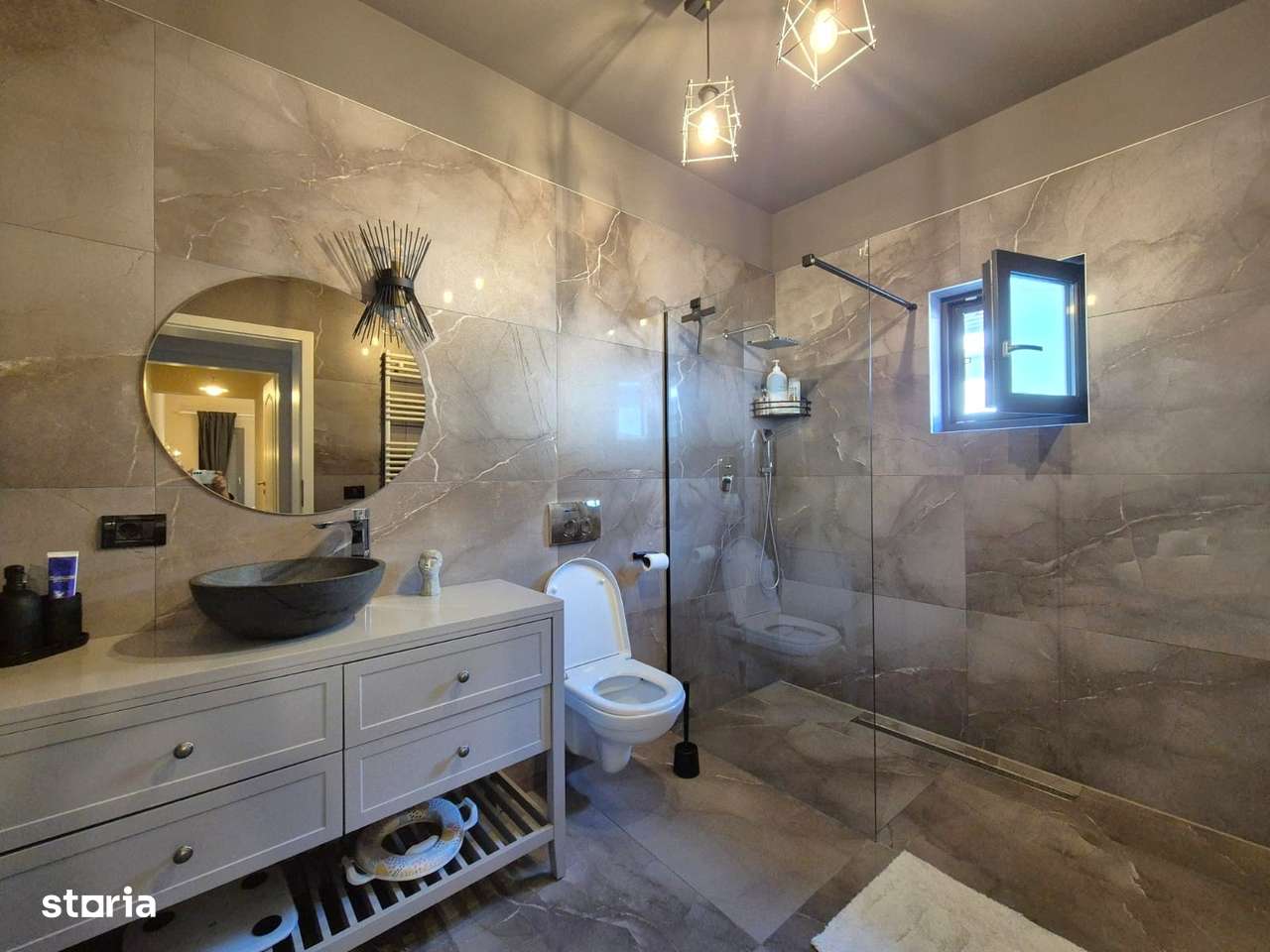 Casă la sol, mobilată și utilată, Via Carmina, Arad, comision 0-12