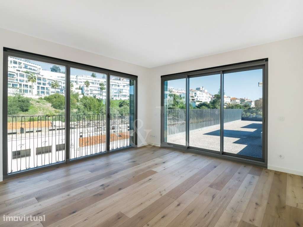 Penthouse T4+1 com terraço, piscina e vista rio no Dafundo, Oeiras-24