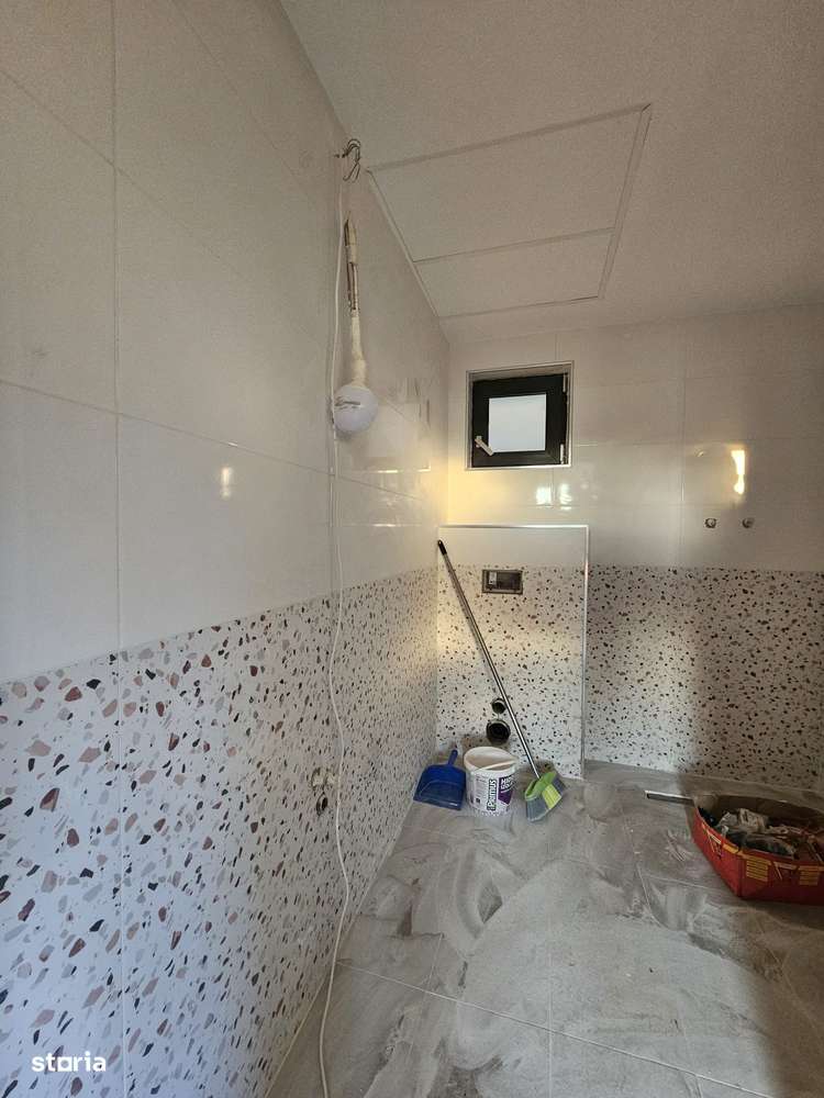 Casă renovată complet în zona Lunca,Baita + 1 ha pădure - Imagine principală: 4/9