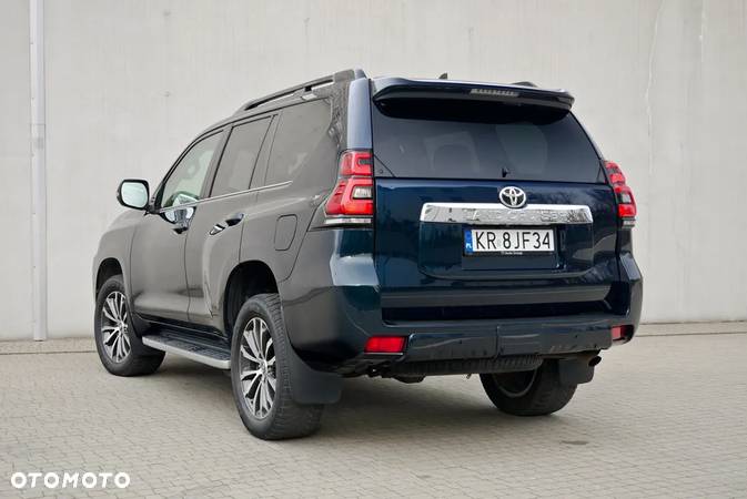 Toyota Land Cruiser LC 2.8 D-4D Invincible - 4