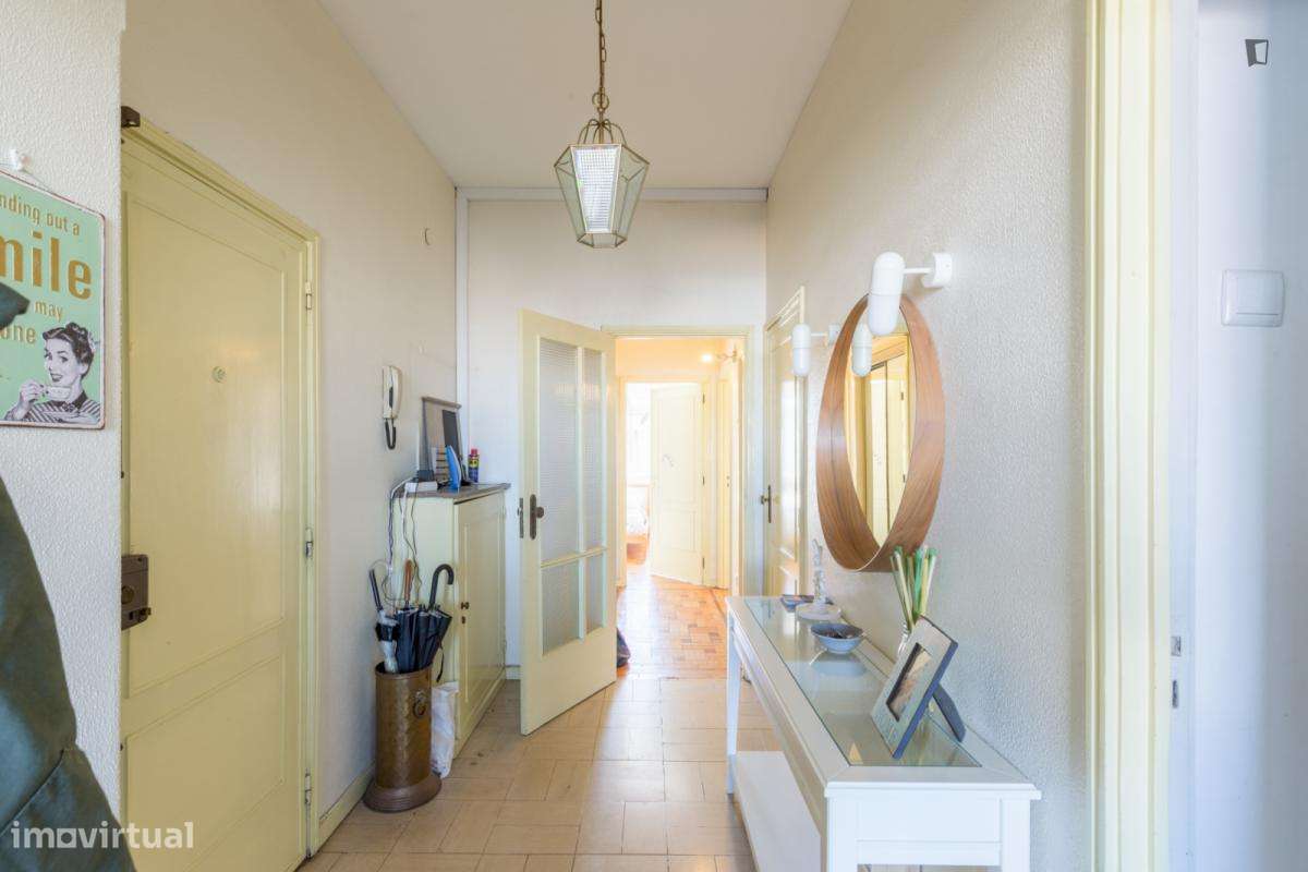 Quarto - localizado em Cedofeita Porto - Grande imagem: 5/10