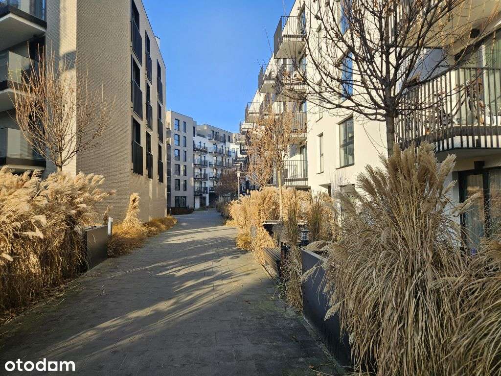 Umeblowane 2 pok. w Centrum, z dala od ulicy