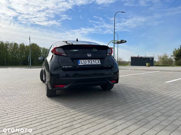 Honda Civic 1.8 Elegance - 6