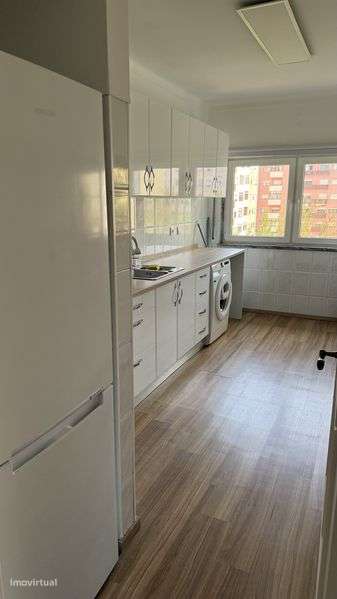 Apartamento T1 para arrendar