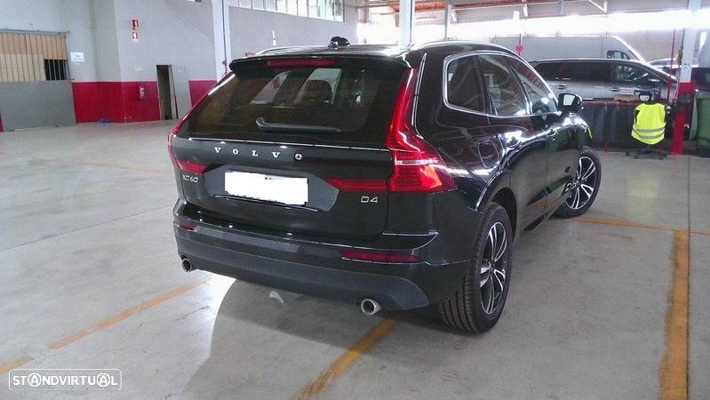 Volvo XC 60 2.0 D4 Momentum Geartronic - 2