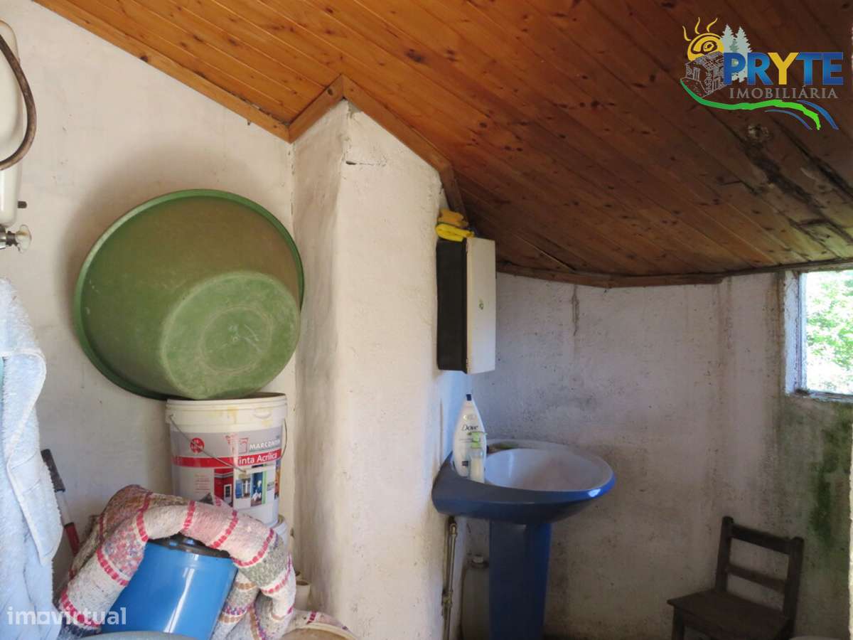 Duas moradias com potencial no Braçal – Proença-a-Nova-7