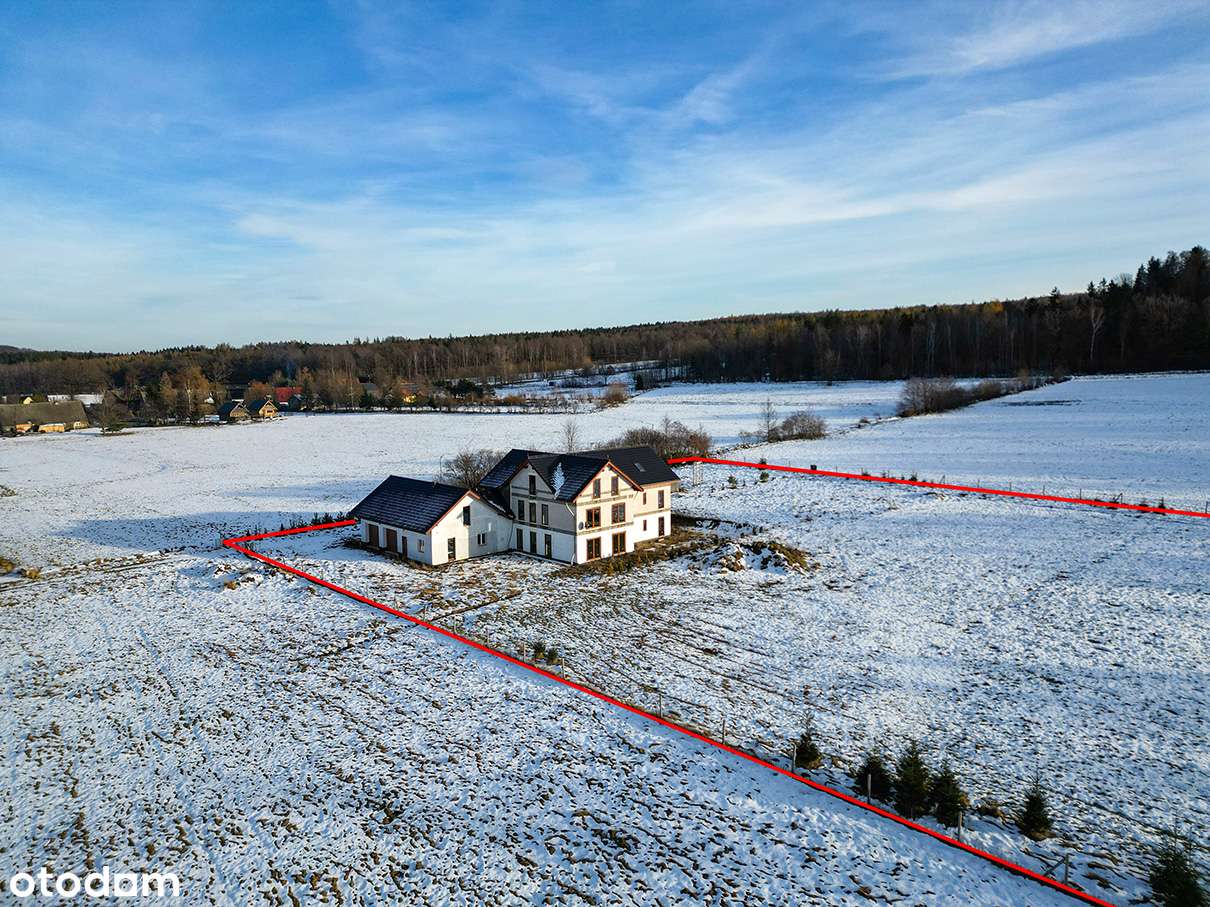 Przestronny nowy dom 707 m2  z działką 9499m2. Rębiszów-10