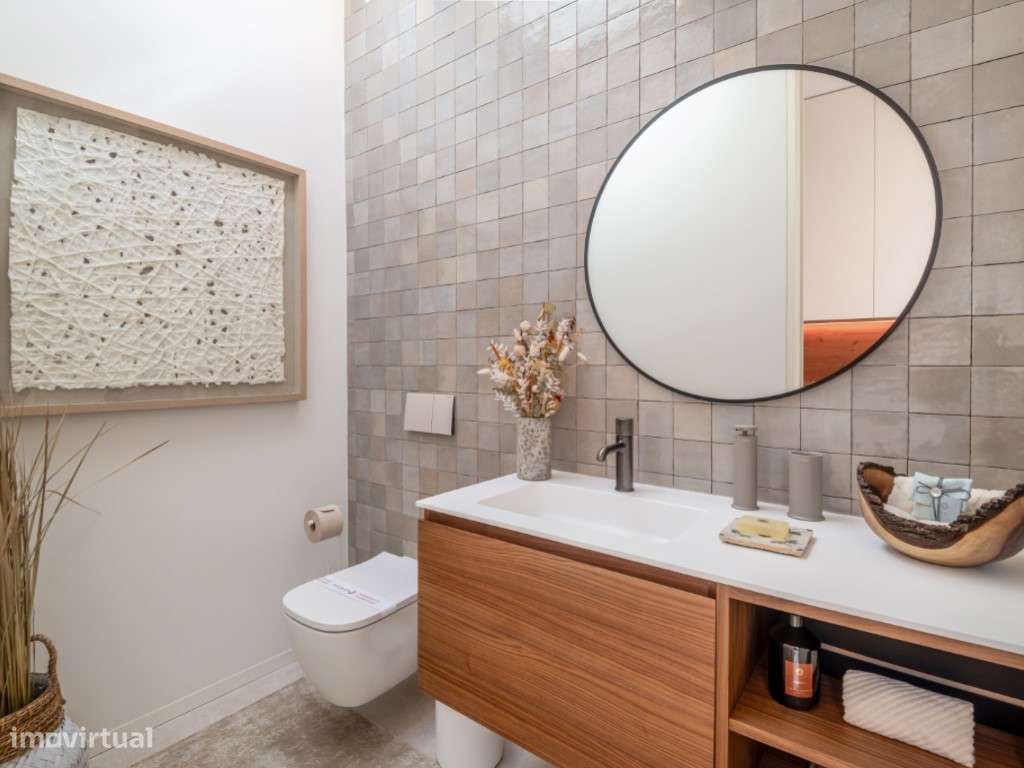 Moradia de extraordinária qualidade junto à lagoa, golfe e praia-19