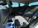Ford Kuga 1.6 EcoBoost 2x4 Titanium - 26
