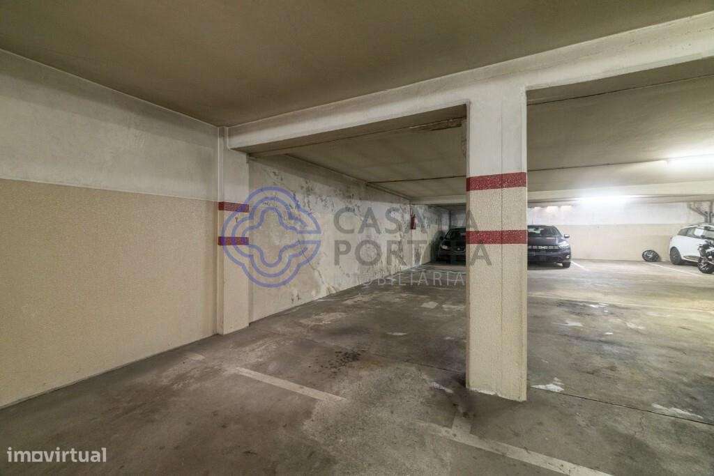 Apartamento T2 Maia-24