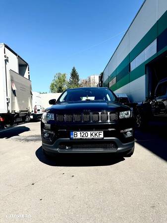 Jeep Compass - 1