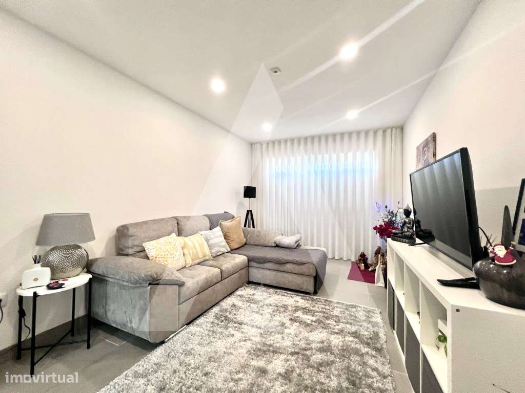 Moradia T3 em São João da Madeira-3