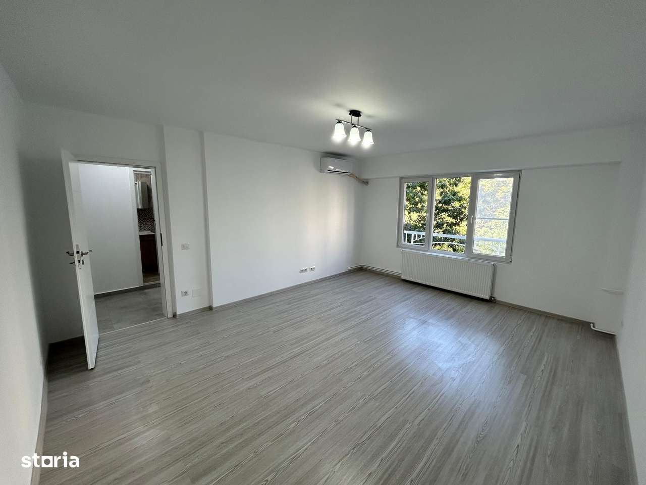 Garsonieră decomandată, renovată integral – 3 min metrou Piața Muncii - Imagine principală: 1/7