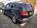 Dezmembrez Kia Sorento II 2.2 D 2009-2015 - 2