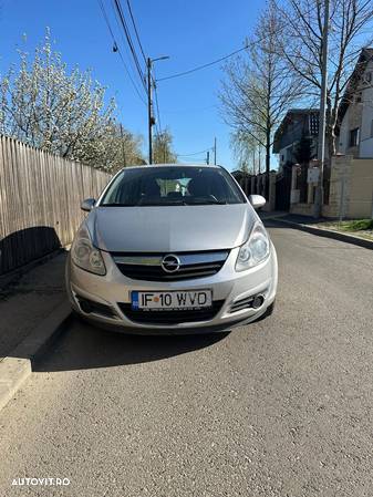 Opel Corsa 1.3 CDTI Enjoy - 1