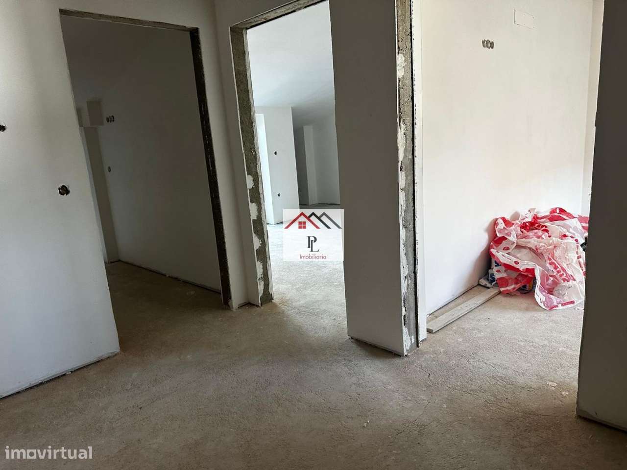 Apartamento T1+2 dupex Novo em fase de acabamento(V892-1MS)-29