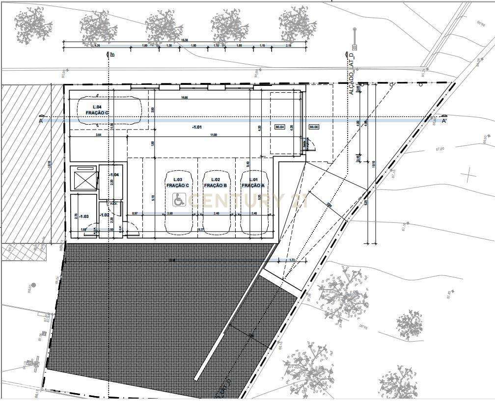 T5 Duplex | 2º Piso | Prédio novo | 1 Fração por piso-30